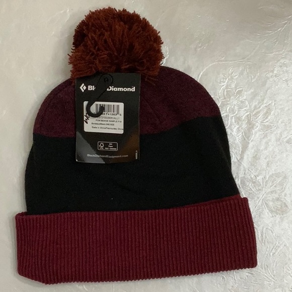 Black Diamond POM BEANIE - Bordeaux/blk - Picture 5 of 12